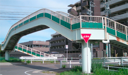 歩道橋